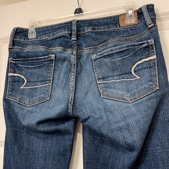 American Eagle Super Stretch Distressed Jeans - Picture 3 of 3